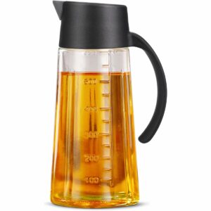 SignoraWare Even Flow Borosilicate Glass Oil Dispenser | Measurement Marking | Easy Refilling | Control Oil Dispensing | Modern Look | Pointer Oil Nozzle with Covering Lid ( 1 Ltr | Clear )
