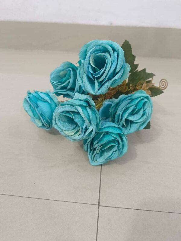 Decorative Artificial Blue Rose Bunch for Home D?cor - 30cm Tall - Image 3