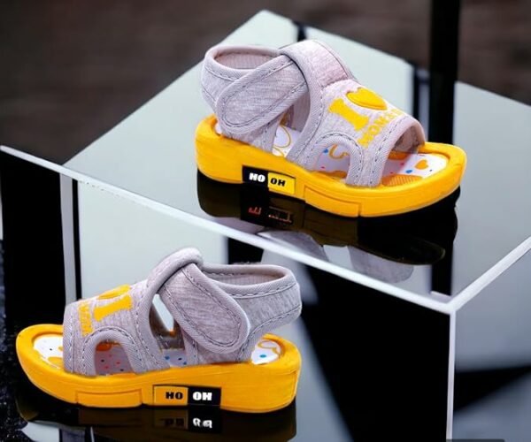 Kids Chu-Chu Sound Musical First Walking Sandals for 0-3 Years - Image 2