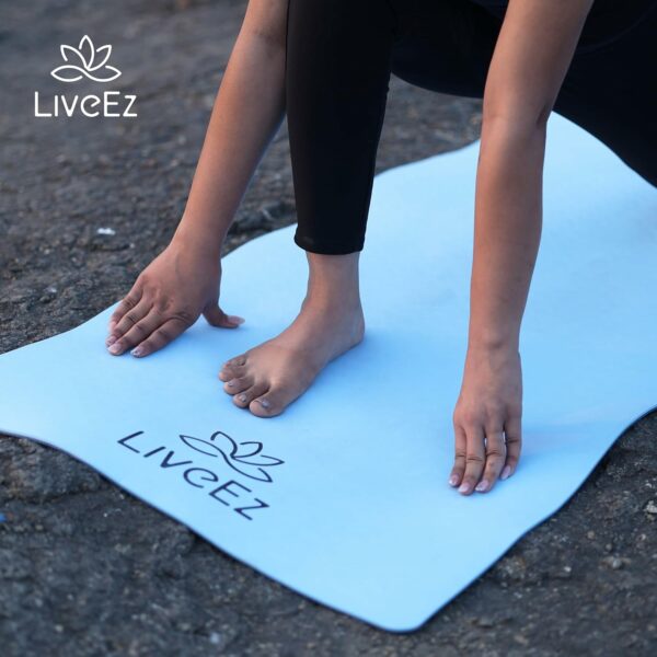 Anti-Skid Lightweight EVA Yoga Mat for Men and Women - Image 3